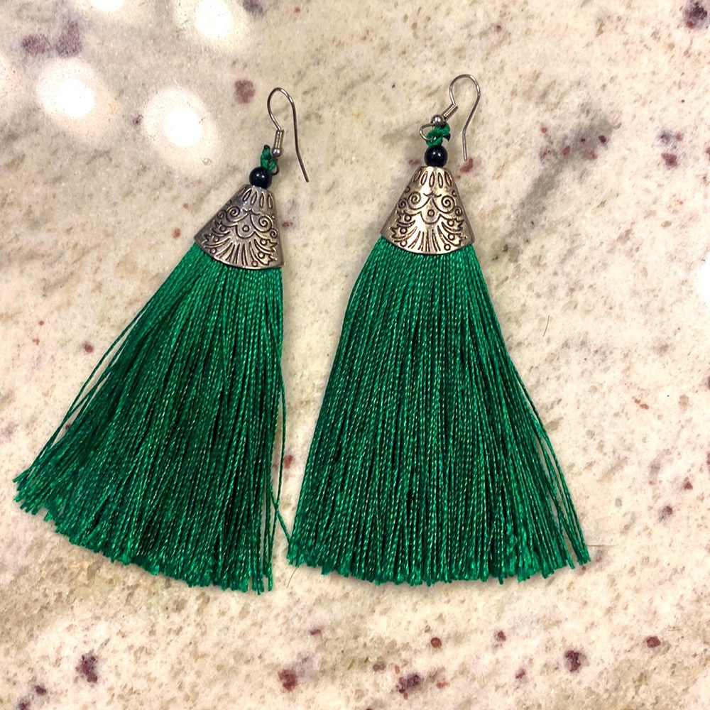 Green thread and silver earring set